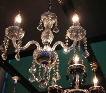 水晶吊燈：華麗的五彩樂(lè)章(組圖)