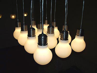 形態(tài)各異、落英繽紛的吊燈（組圖）